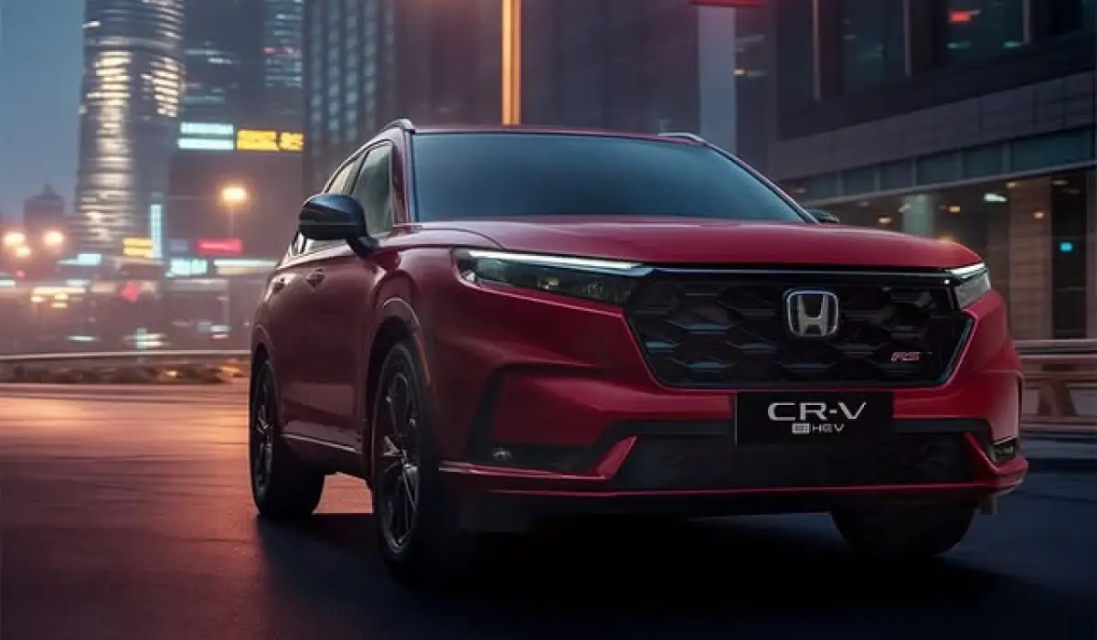Keunggulan Nyata Mobil Hybrid dengan Mobil Bensin: Solusi Modern Bersama Honda Bintang Karanganyar