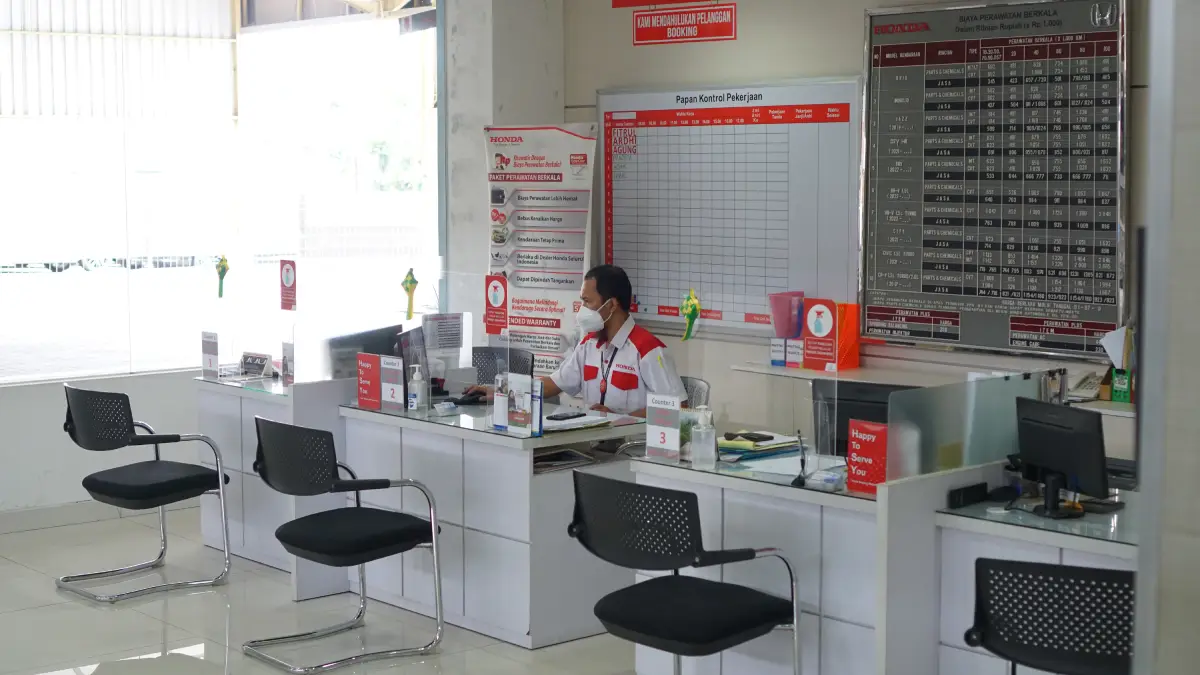Booking Service Mobil Honda Bintang Karanganyar: Nikmati Kemudahan dari Rumah Lewat WA, Honda eCare, & Website!